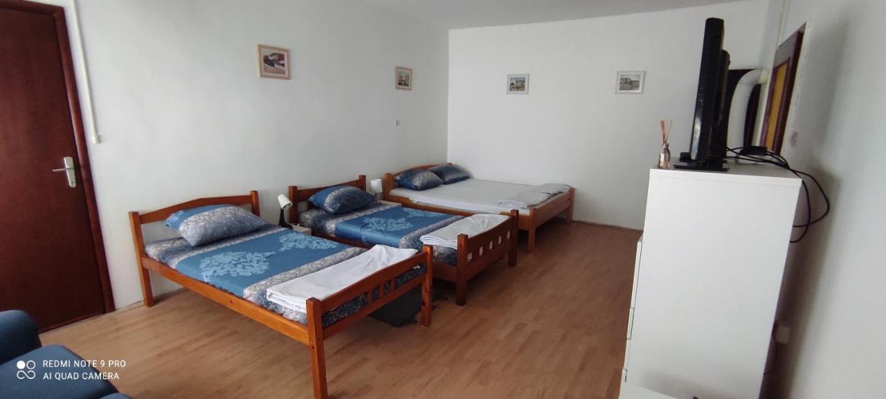 Apartmani Banatski Konak Zrenjanin Exteriör bild