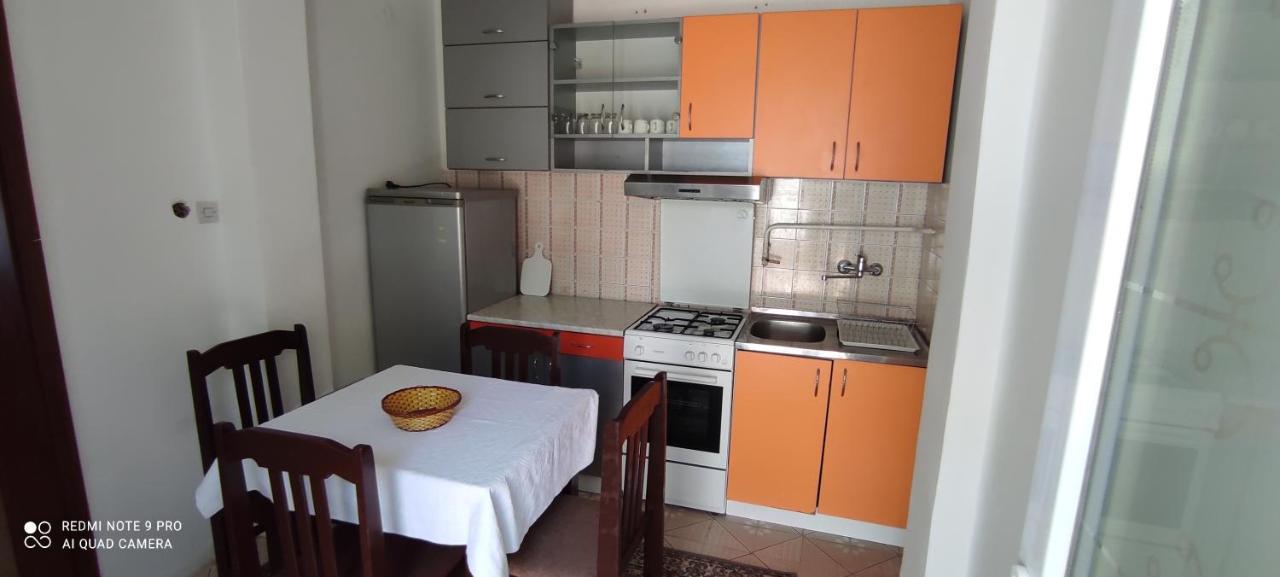 Apartmani Banatski Konak Zrenjanin Exteriör bild