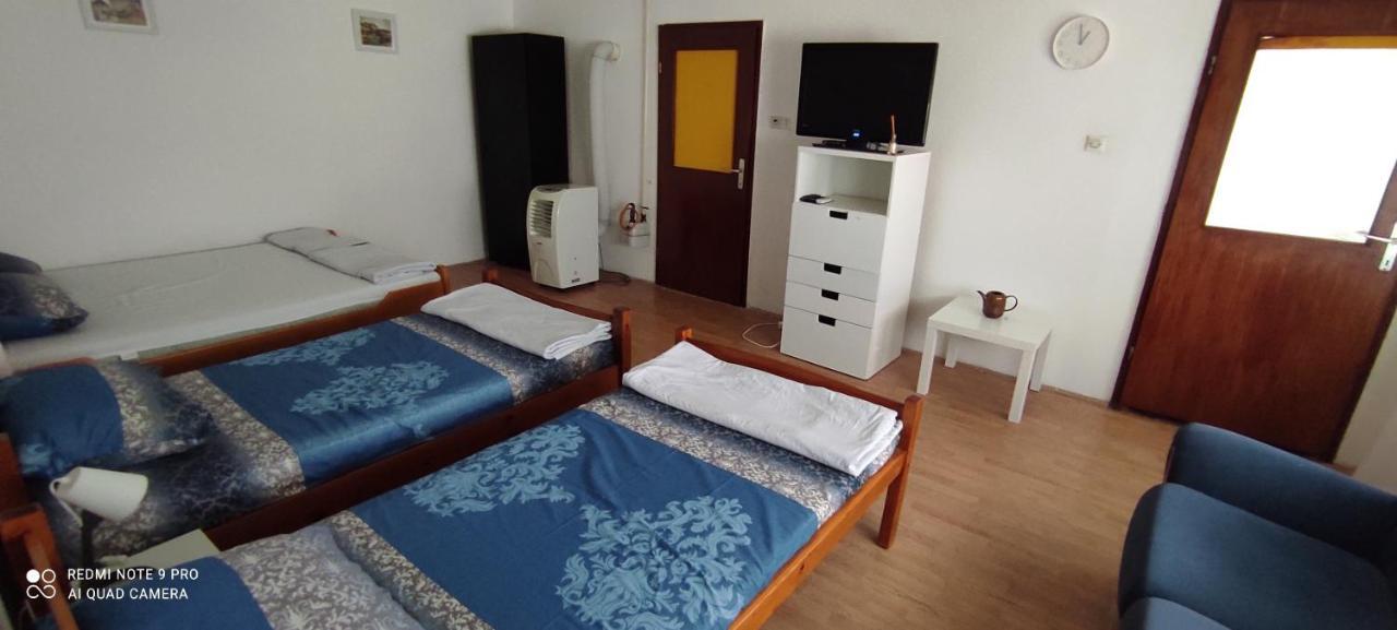Apartmani Banatski Konak Zrenjanin Exteriör bild